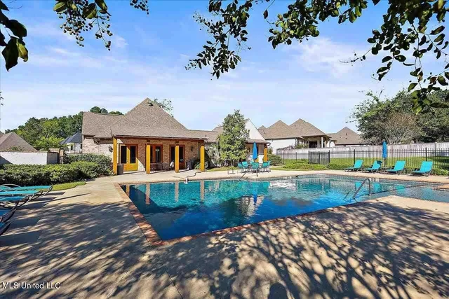 $966,000 | 186 Ironwood Plantation Boulevard, Madison, MS 39110