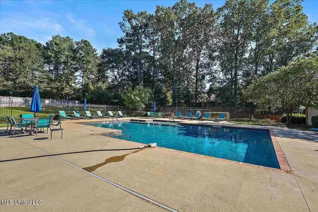 $966,000 | 186 Ironwood Plantation Boulevard, Madison, MS 39110