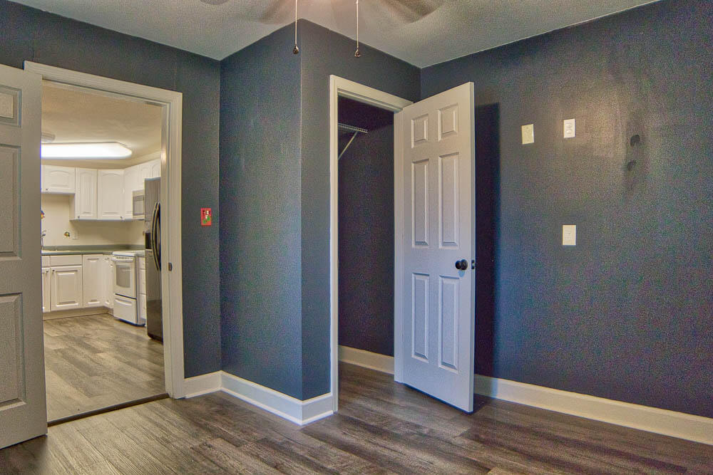 16 Edwards Terrace Chattanooga, TN 37412 - Photo 14 of 19 bedroom 1x