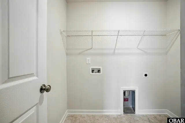 $840,000 | 127 Colington Circle, Aydlett, NC 27916