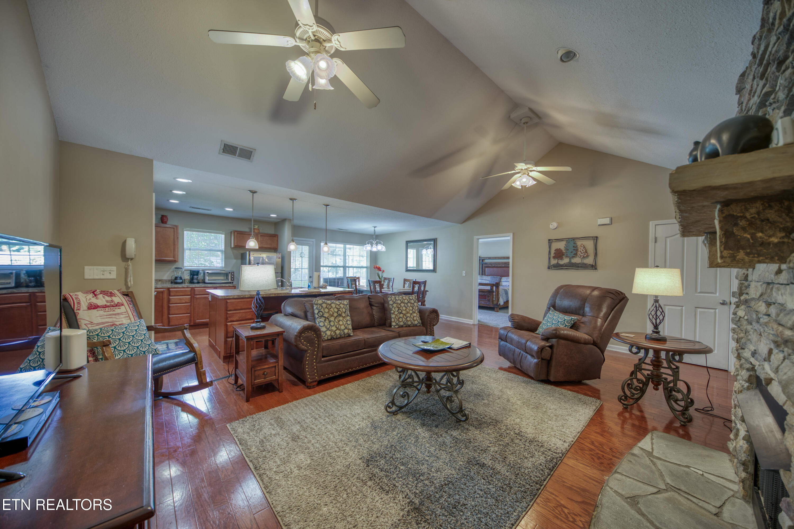 332 Meriwether Way Pigeon Forge, TN 37863 - Photo 16 of 26 0H3A8623_80