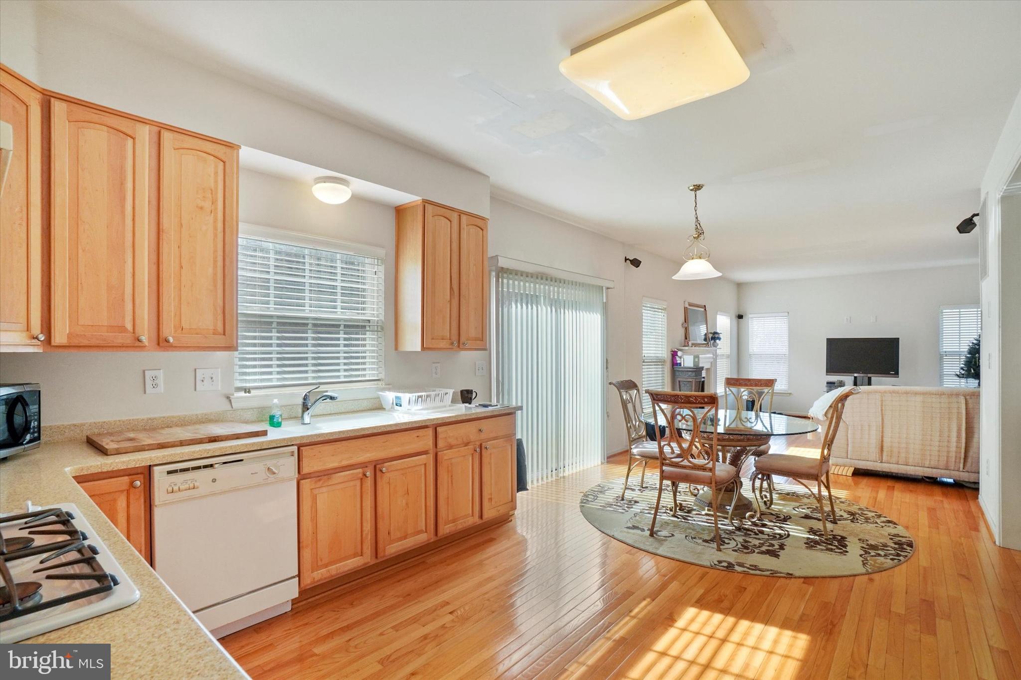 412 Wynwood Road York, PA 17402 - Photo 14 of 28 Gallery Image 14