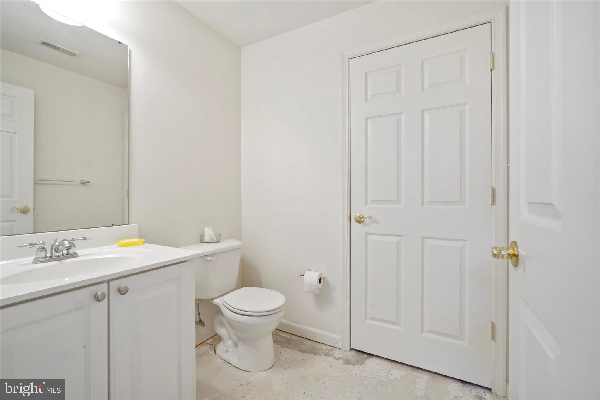 412 Wynwood Road York, PA 17402 - Photo 25 of 28 Gallery Image 25