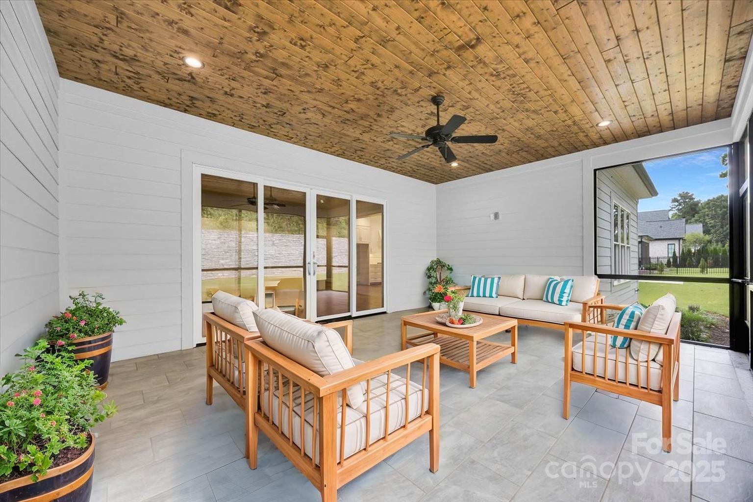202 Chestnut Pond Lane Simpsonville, SC 29681 - Photo 14 of 39