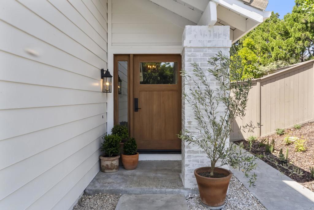 3116 Del Rey Avenue Carlsbad, CA 92009 - Photo 2 of 45