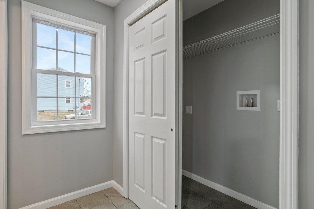 70 Wrentham Road Springfield, MA 01119 - Photo 13 of 29 Gallery Image 13