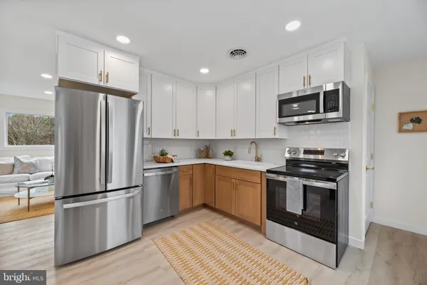 $469,900 | 9401 Romancoke Road, Stevensville, MD 21666