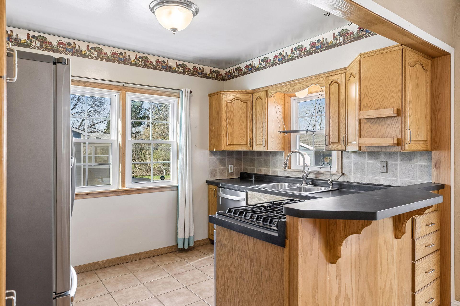 199 Ferndale Street Maplewood, MN 55119 - Photo 6 of 19