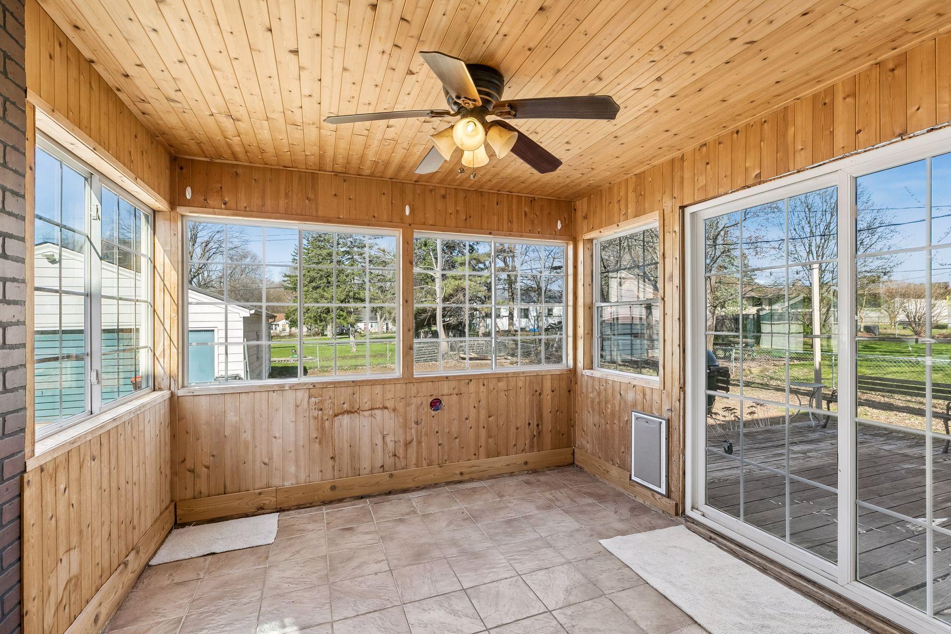 199 Ferndale Street Maplewood, MN 55119 - Photo 8 of 19