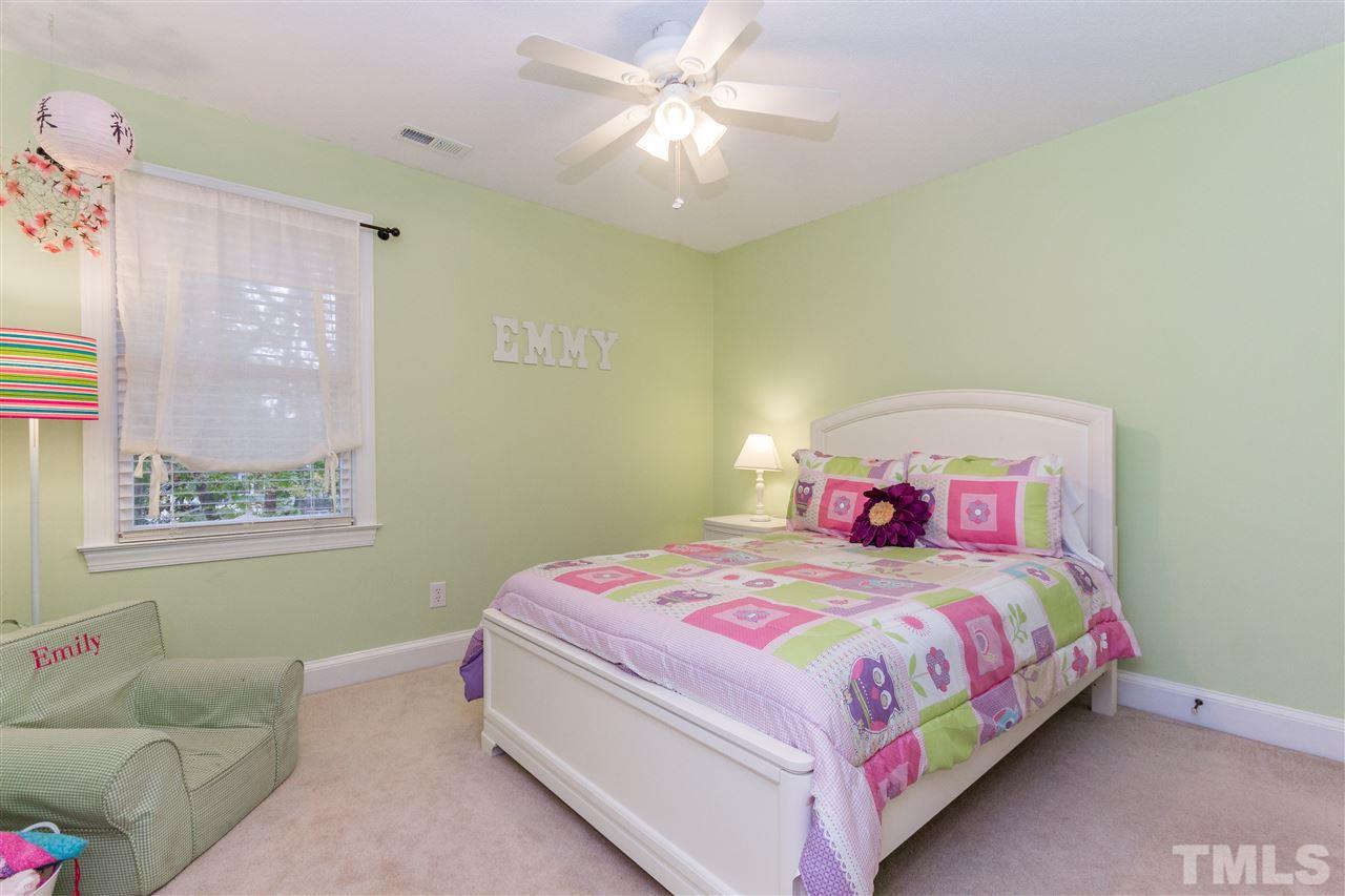 7504 Chippenham Court Raleigh, NC 27613 - Photo 20 of 25 Gallery Image 20