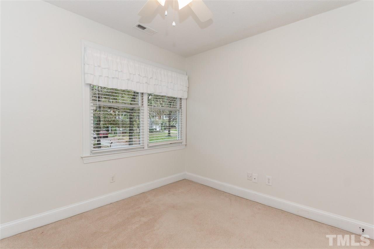 7504 Chippenham Court Raleigh, NC 27613 - Photo 21 of 25 Gallery Image 21