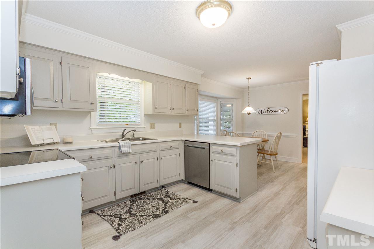 7504 Chippenham Court Raleigh, NC 27613 - Photo 9 of 25 Gallery Image 9