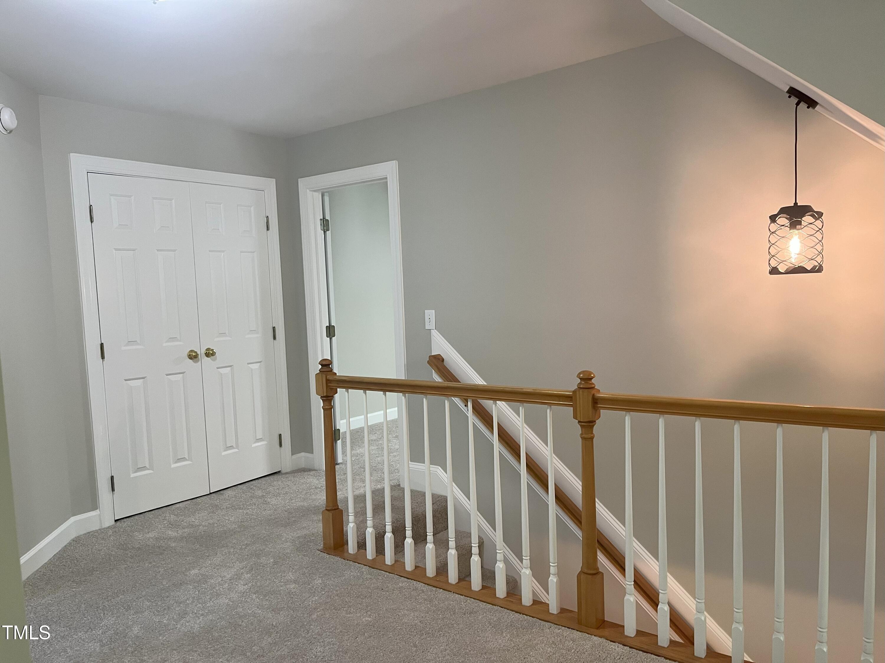 8100 Laurel Mountain Road Raleigh, NC 27613 - Photo 29 of 48 loft2