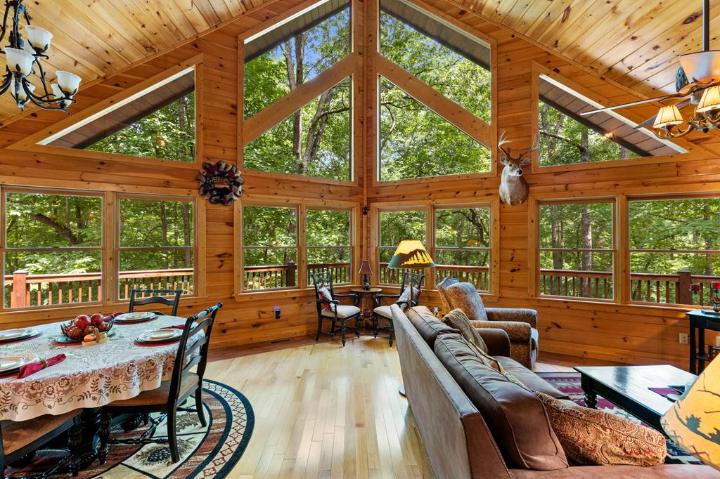100 Arbor Way Blue Ridge, GA 30513 - Photo 4 of 48 Gallery Image 4