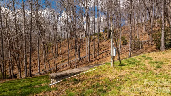 $90,000 | 90 Last Coyote Trail, Canton, NC 28716
