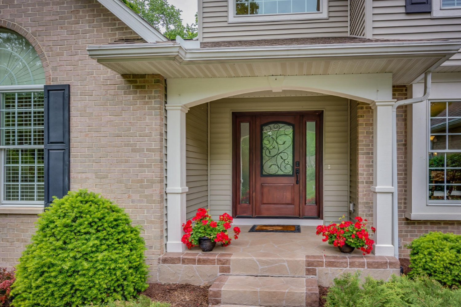 33158 Old Post Road Niles, MI 49120 - Photo 2 of 33 33158-old-post-rd-4