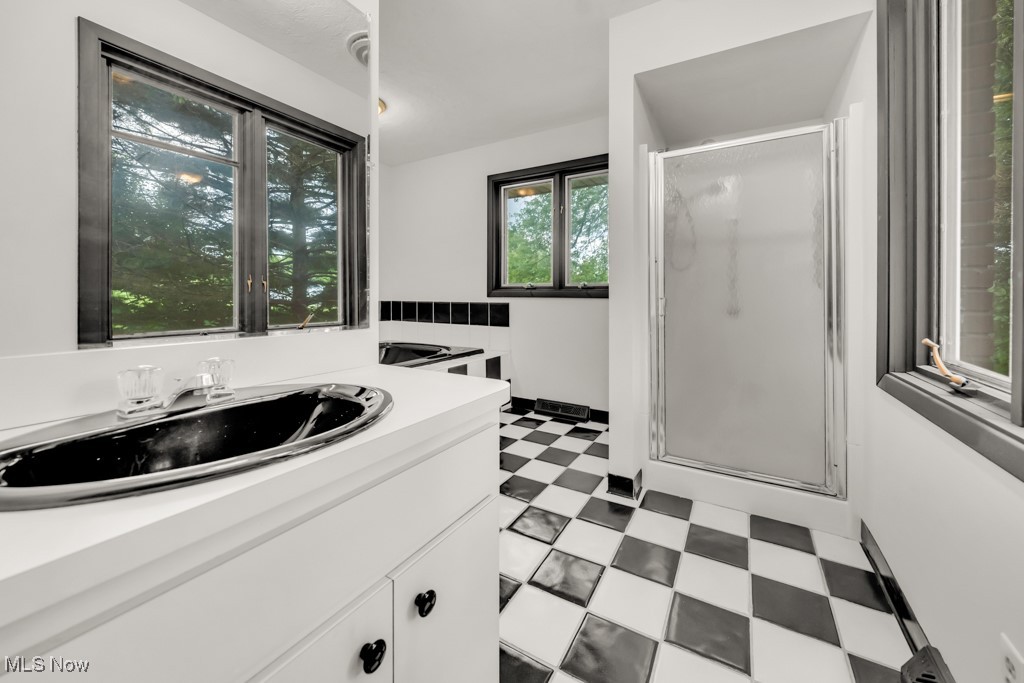 9159 Cedar Road Chesterland, OH 44026 - Photo 20 of 34 Gallery Image 20