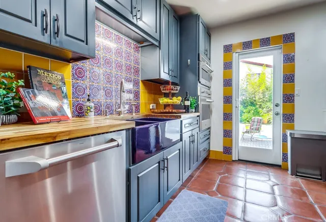 $1,350,000 | 2815 East 5th Street, Long Beach, CA 90814