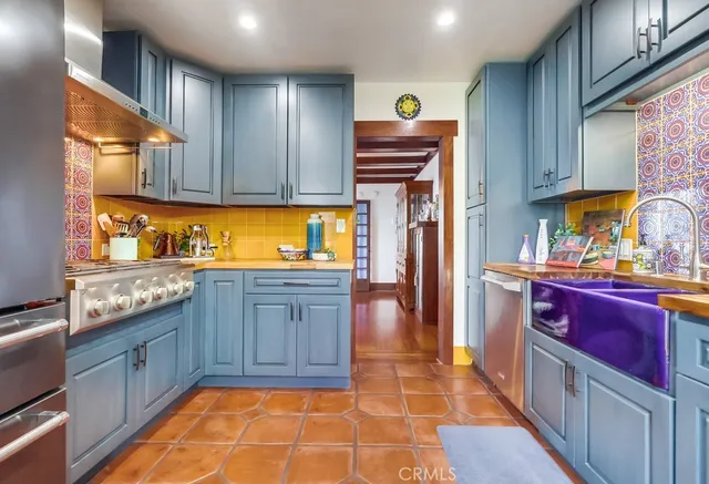 $1,350,000 | 2815 East 5th Street, Long Beach, CA 90814