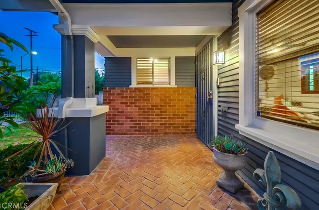 $1,350,000 | 2815 East 5th Street, Long Beach, CA 90814