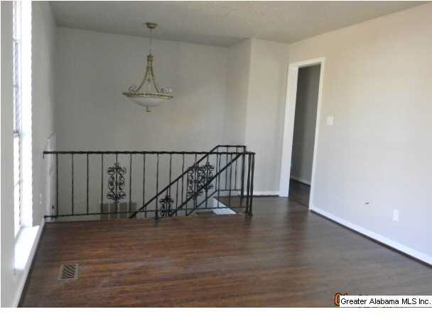 1421 Arrowhead Trail Alabaster, AL 35007 - Photo 4 of 32