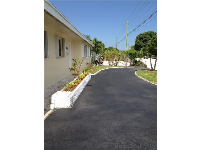 4731 Peters Road Plantation, FL 33317 - Photo 15 of 19 Exterior Front