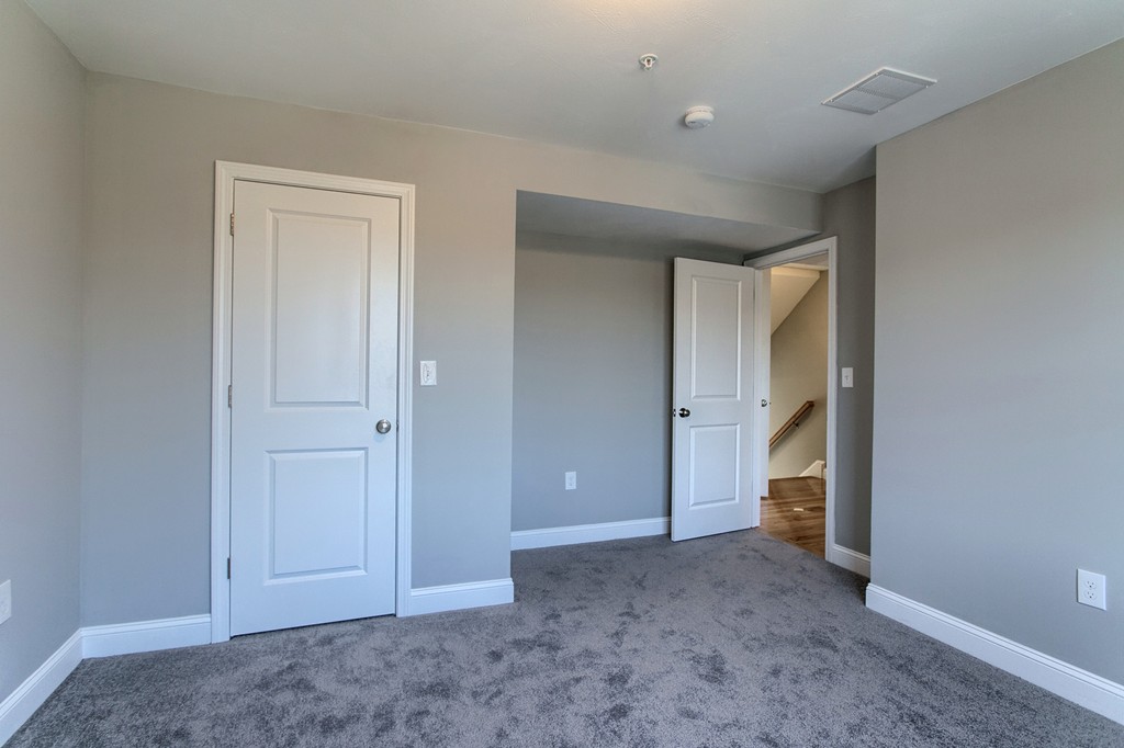 77 Cross Road, Unit 77 Haverhill, MA 01835 - Photo 13 of 25 Gallery Image 13