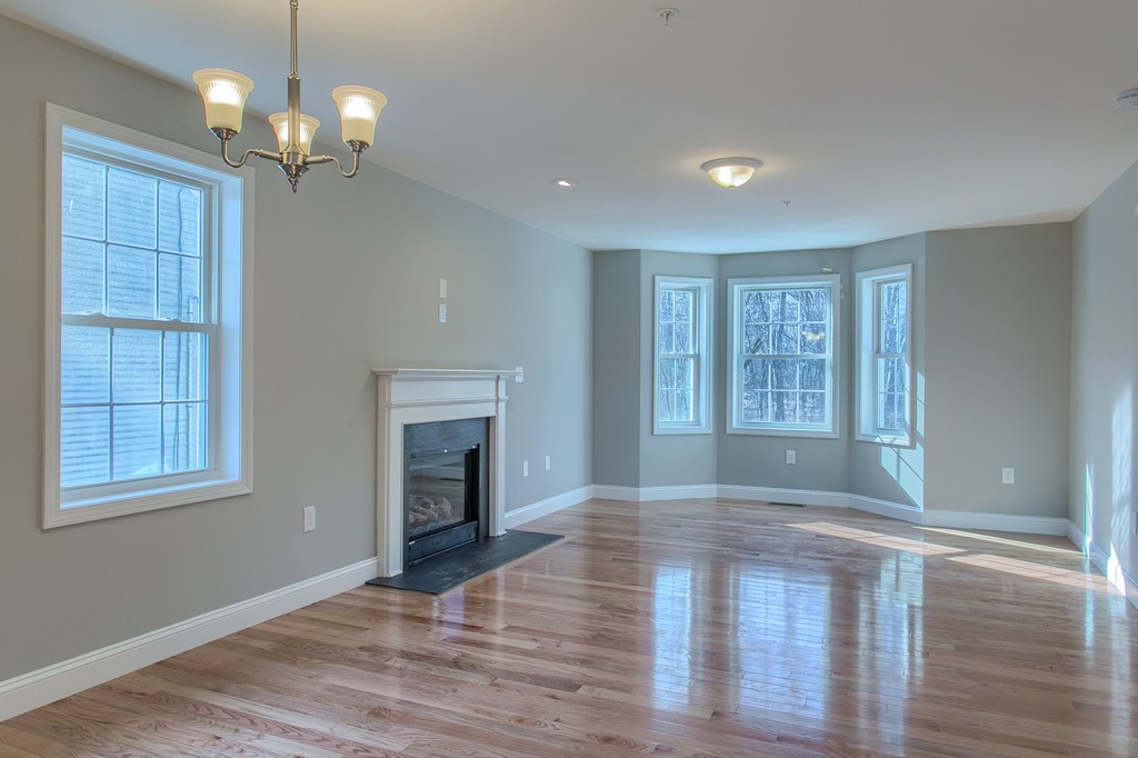 77 Cross Road, Unit 77 Haverhill, MA 01835 - Photo 8 of 25 Gallery Image 8