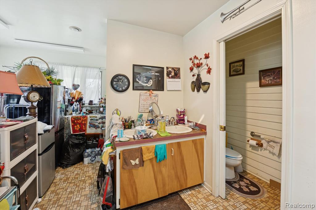 16141 South Duffield Road Byron, MI 48418 - Photo 7 of 47 Gallery Image 7