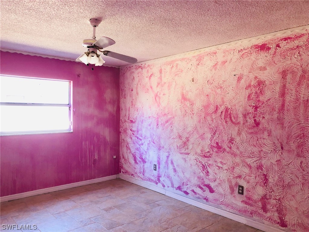 2701 W Road Fort Myers, FL 33905 - Photo 29 of 50 a view of entryway with a fan