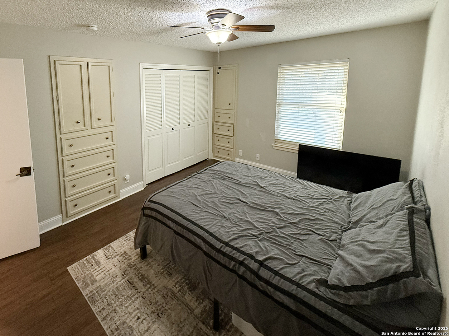 12518 Chateau Forest Lane San Antonio, TX 78230 - Photo 15 of 37