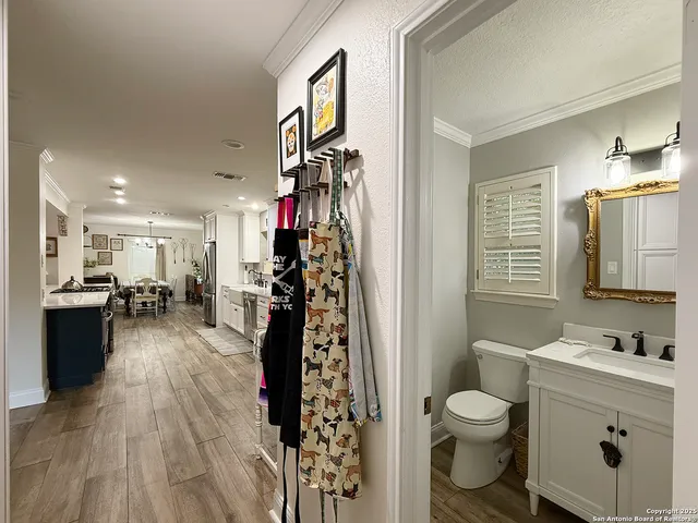 a very nice looking dining room with furniture