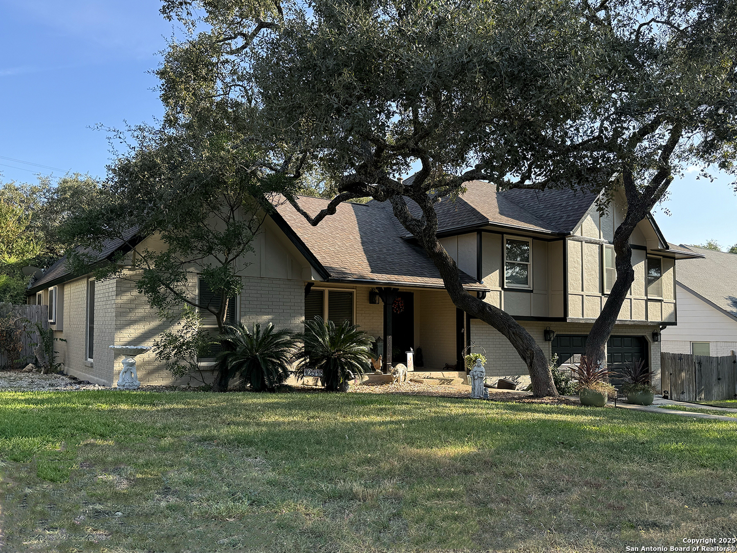 12518 Chateau Forest Lane San Antonio, TX 78230 - Photo 3 of 37 a front view of house with yard and green space