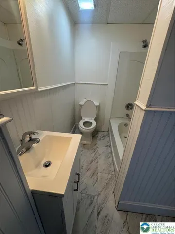 $1,500 | 517 North Elliger Street, Allentown, PA 18102