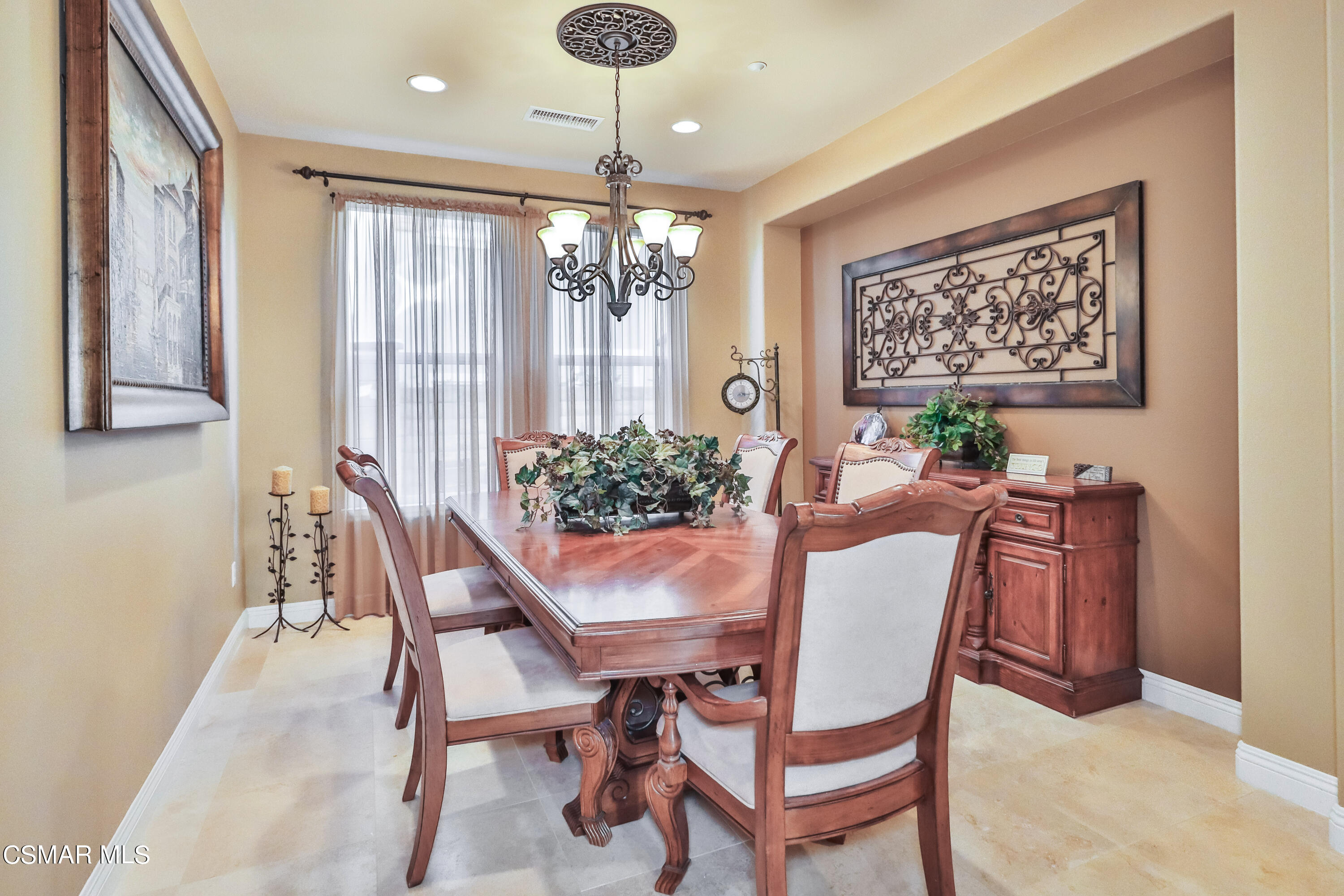 4025 Eagle Flight Drive Simi Valley, CA 93065 - Photo 23 of 60 a dining room with furniture and window