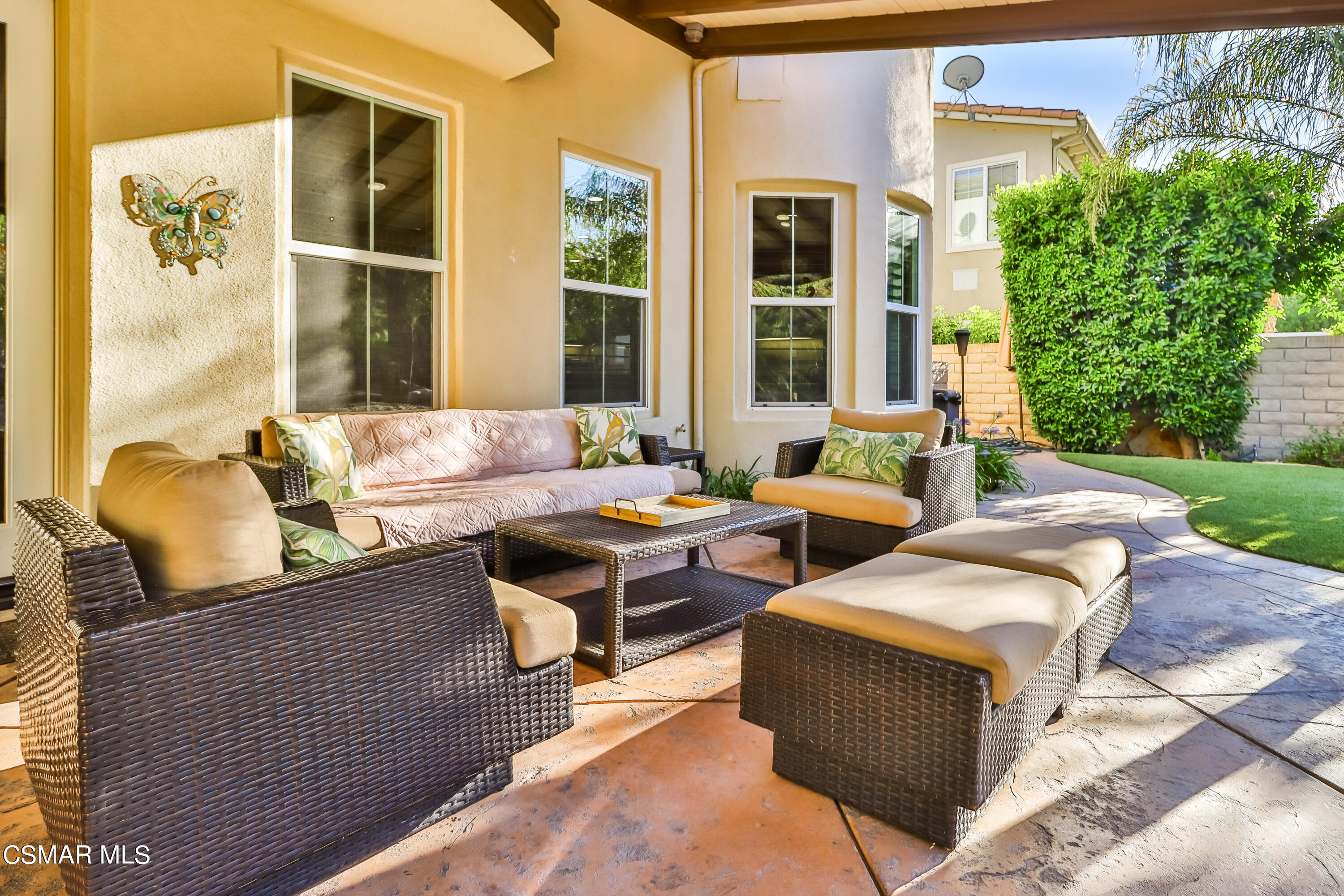 4025 Eagle Flight Drive Simi Valley, CA 93065 - Photo 57 of 60 a outdoor space with patio furniture