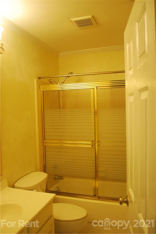 8100 Rittenhouse Circle Charlotte, NC 28270 - Photo 17 of 22