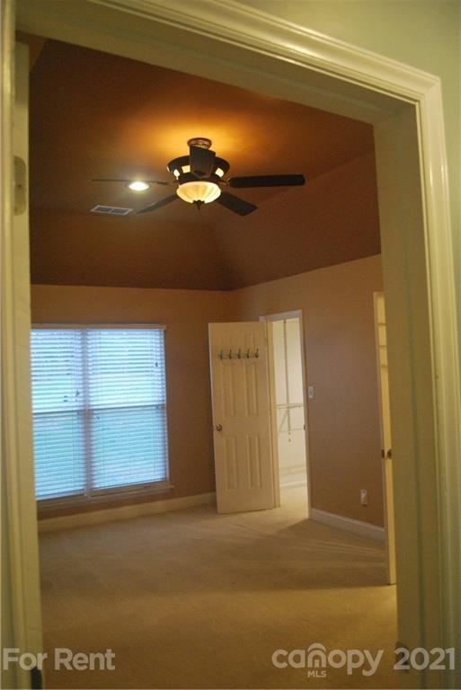 8100 Rittenhouse Circle Charlotte, NC 28270 - Photo 18 of 22