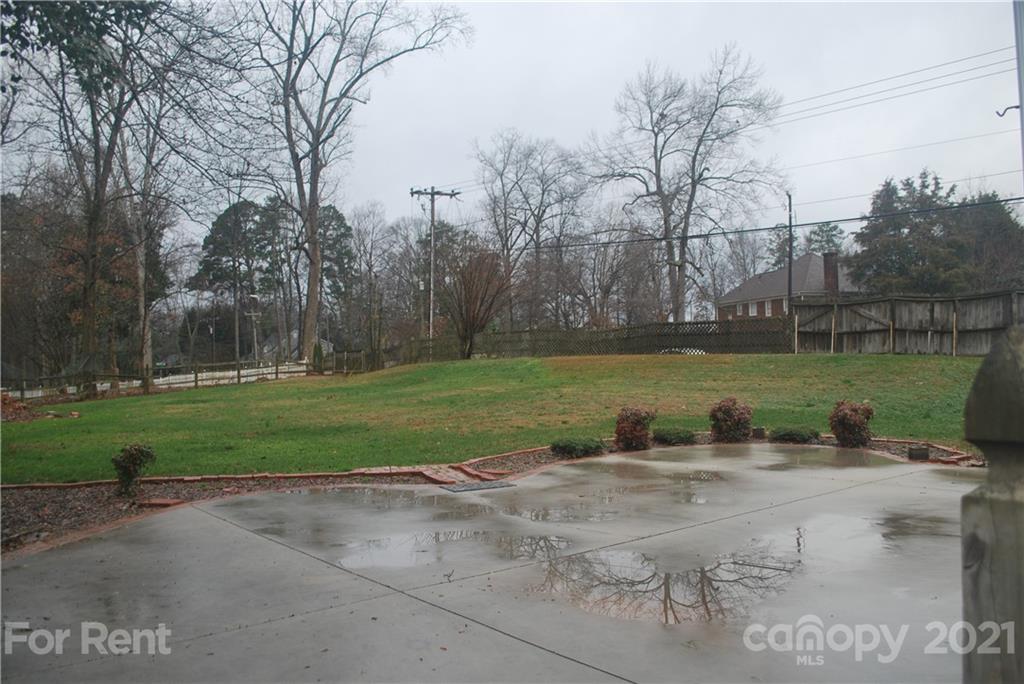 8100 Rittenhouse Circle Charlotte, NC 28270 - Photo 22 of 22