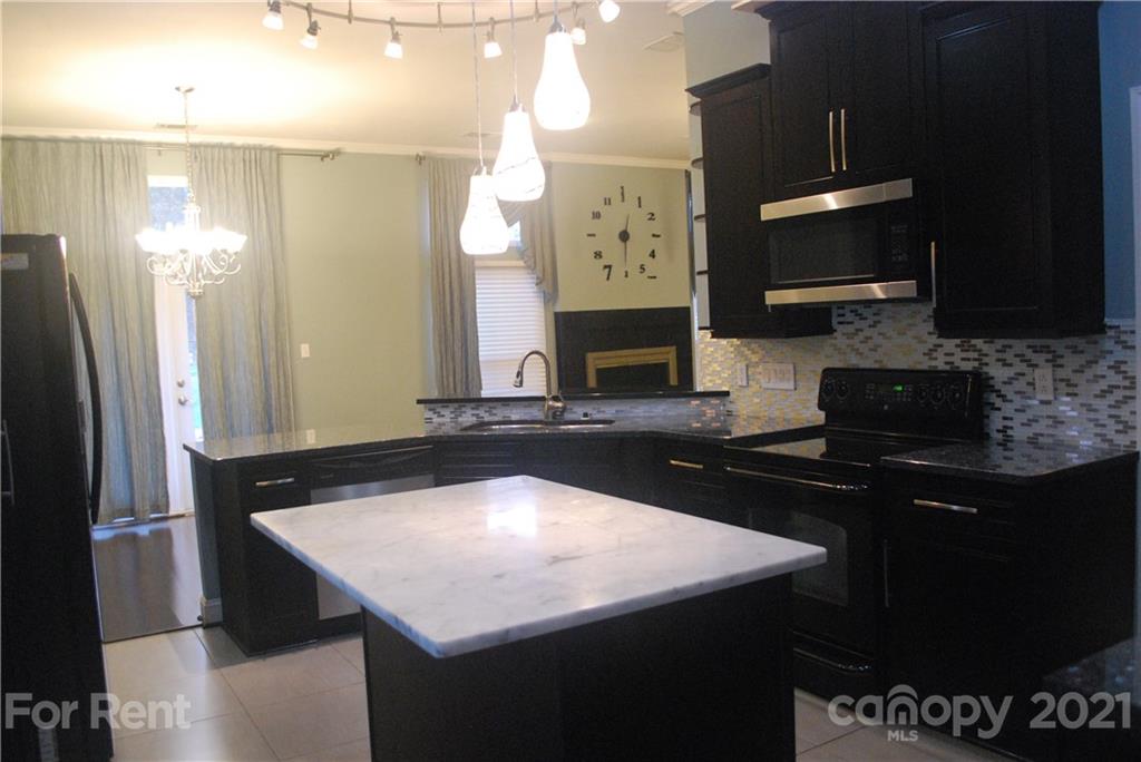 8100 Rittenhouse Circle Charlotte, NC 28270 - Photo 10 of 22