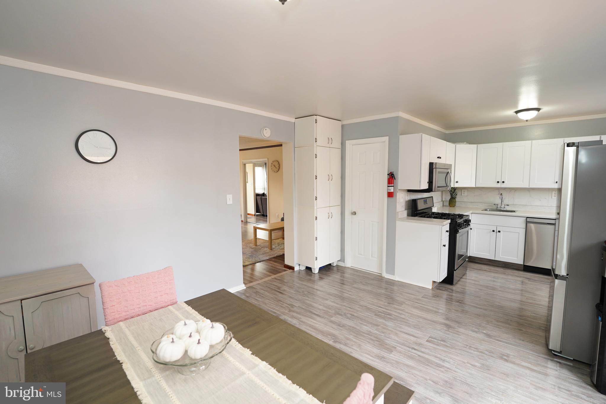 128 Probasco Road East Windsor, NJ 08520 - Photo 17 of 40