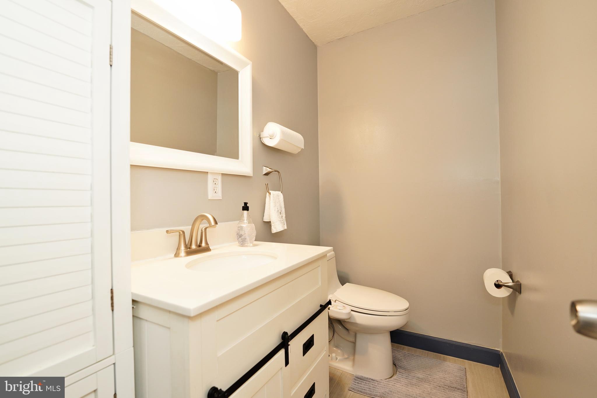128 Probasco Road East Windsor, NJ 08520 - Photo 18 of 40