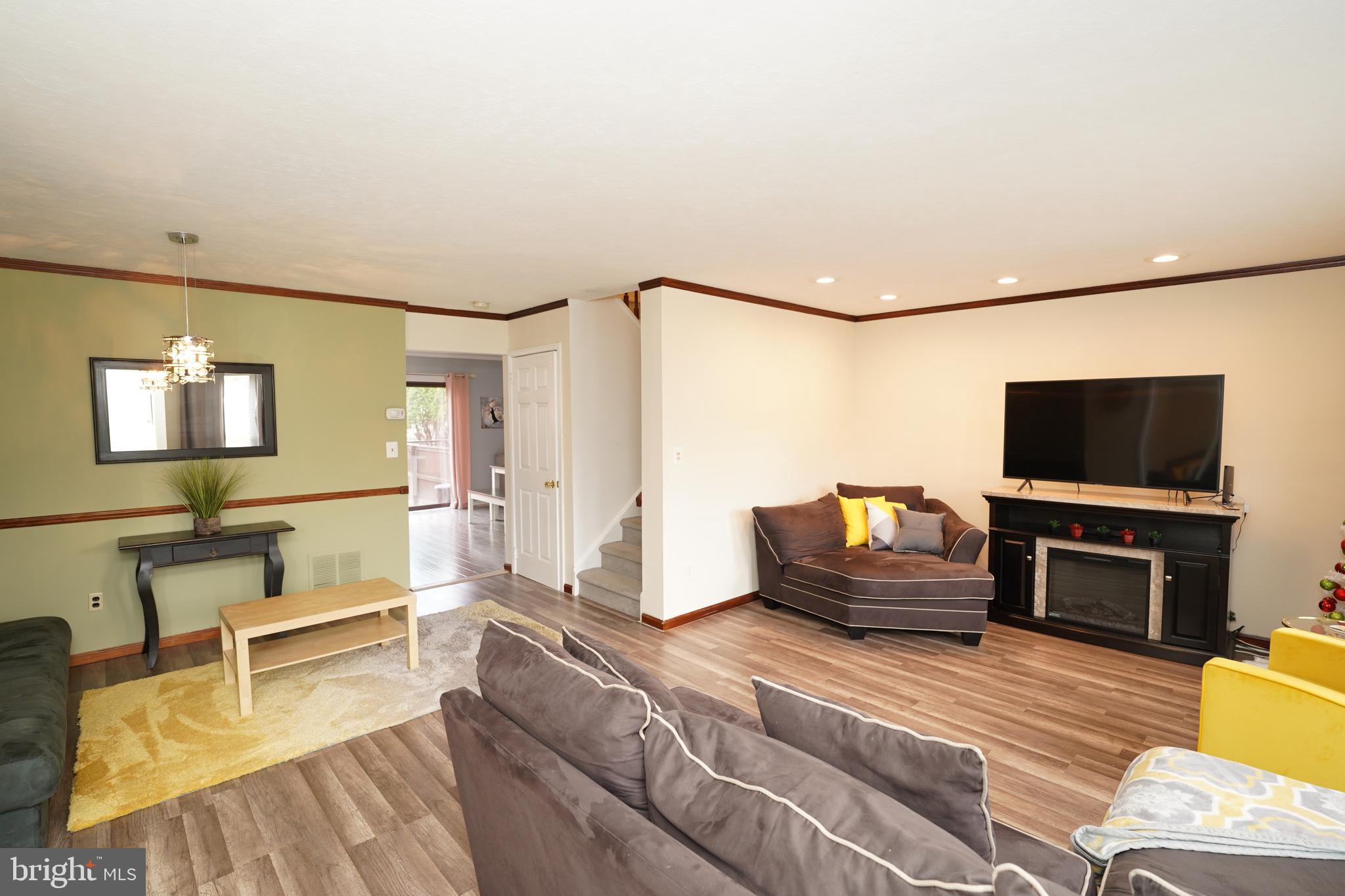 128 Probasco Road East Windsor, NJ 08520 - Photo 3 of 40