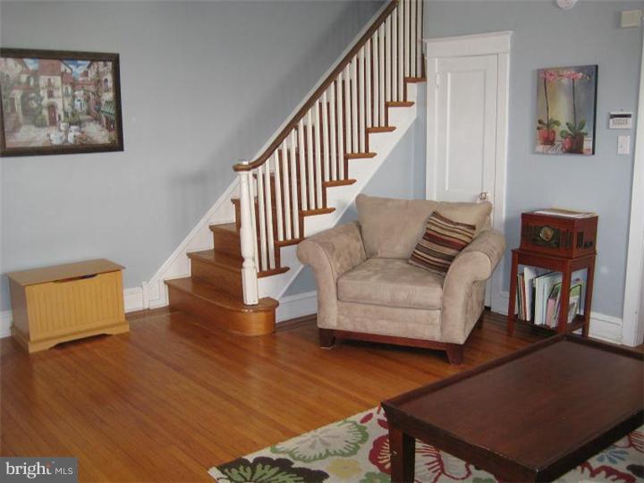 40 Waverly Road Havertown, PA 19083 - Photo 3 of 13
