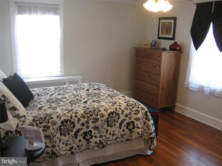 40 Waverly Road Havertown, PA 19083 - Photo 10 of 13