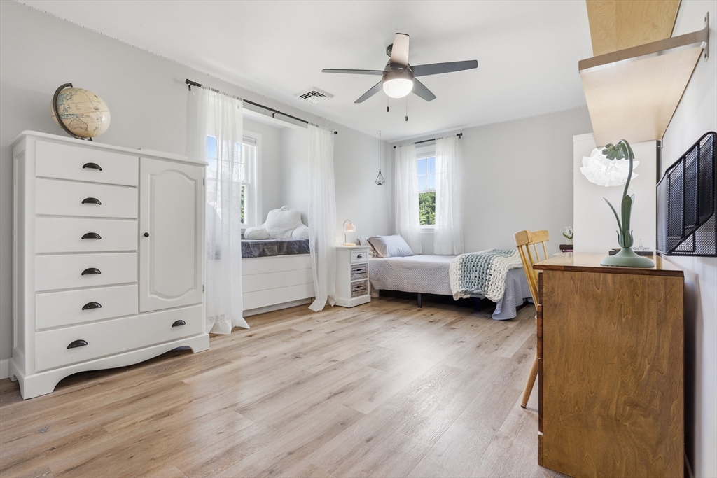 38 Dunstable Road Westford, MA 01886 - Photo 21 of 41 Gallery Image 21