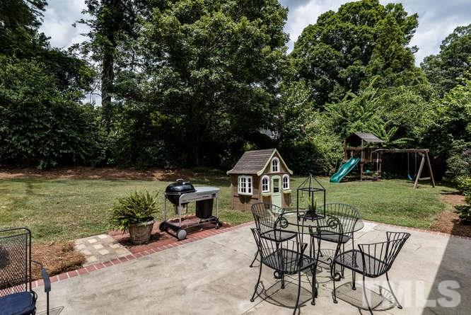 2905 Augusta Court Raleigh, NC 27607 - Photo 15 of 16
