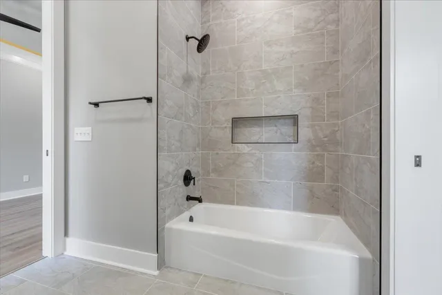 $695,000 | 275 South Franklin Boulevard, Tallahassee, FL 32301