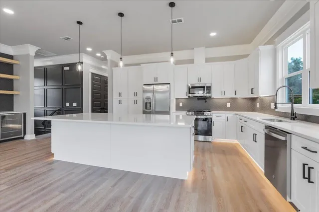 $695,000 | 275 South Franklin Boulevard, Tallahassee, FL 32301