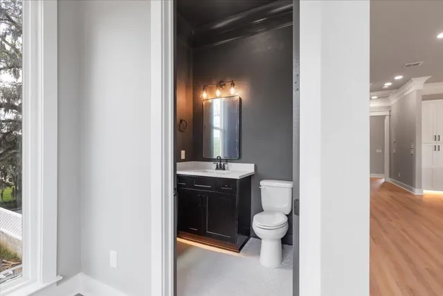 $695,000 | 275 South Franklin Boulevard, Tallahassee, FL 32301